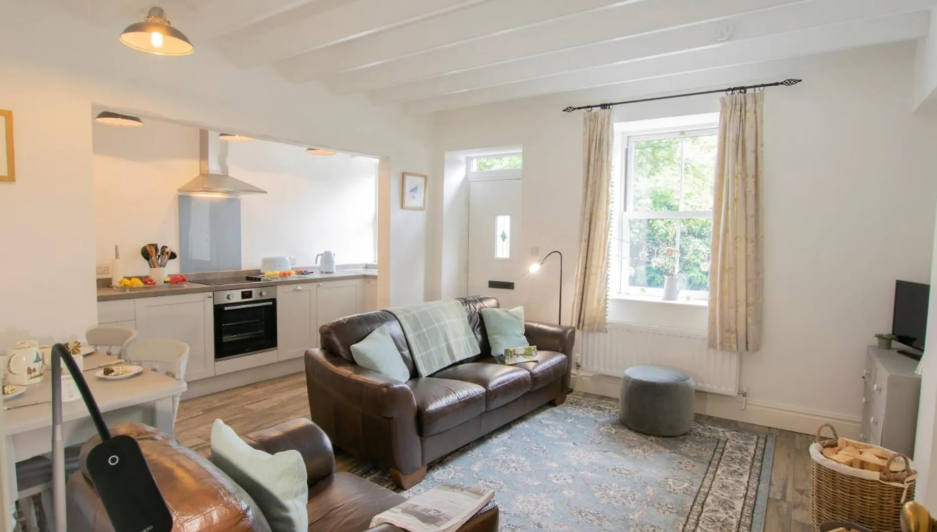 2 Bed In Aysgarth 75441 Villa West Burton 0*,
